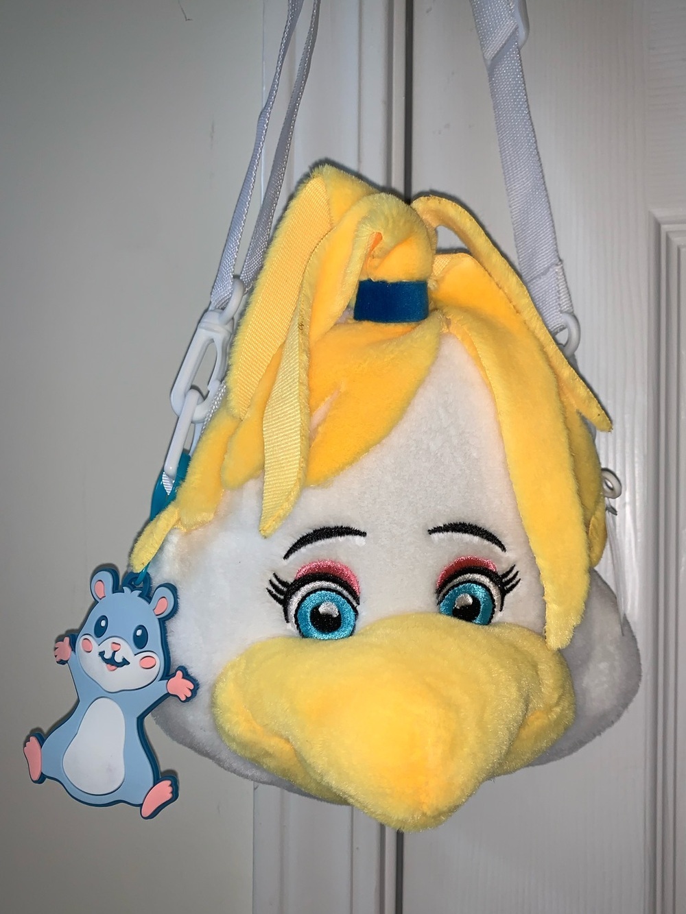 Chuck E. Cheese Helen Henny plush crossbody bag  character Limited Edition NWT